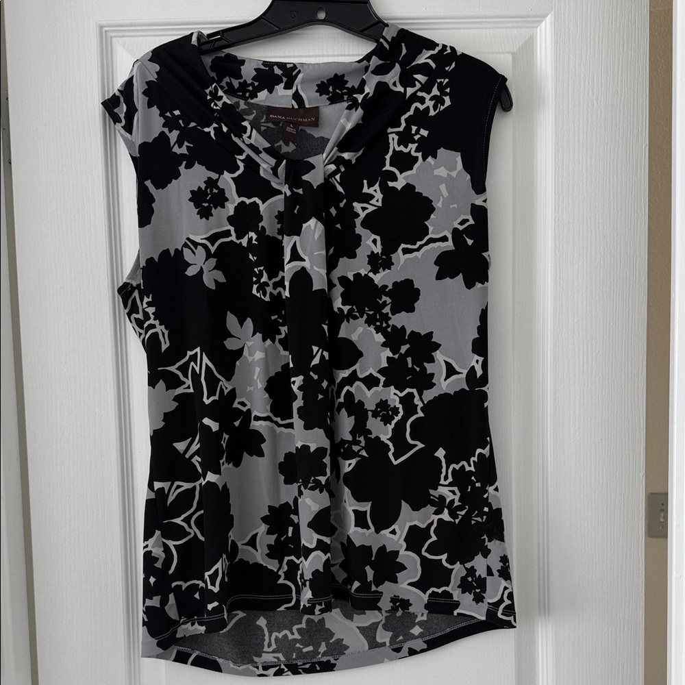 Dana Buchman Black and Gray Floral Blouse